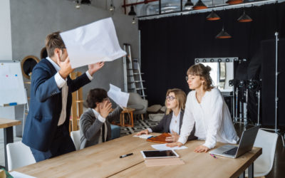 Rozpraszacze w biurze – czego nie należy umieszczać w przestrzeni pracy?